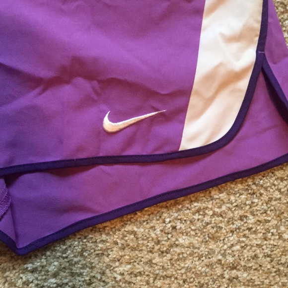 Nike Dri-Fit Shorts - Picture 2 of 8